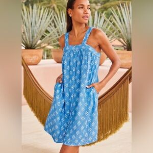 Lake Hamptons Nightgown in Ikat Regatta